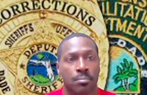 Antonio Brown verschijnt voor het eerst sinds zijn arrestatie in de rechtbank van FL, de borg is vastgesteld op $ 25.000