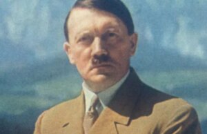 Adolf Hitler had een genetische aandoening die een penis van microformaat had kunnen veroorzaken, beweren onderzoekers