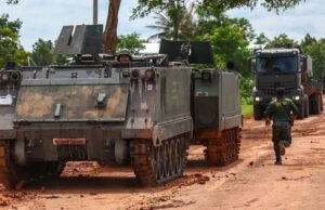 Door Trump bemiddelde wapenstilstand in de problemen nu een landmijnexplosie de vredesovereenkomst tussen Thailand en Cambodja doet ontsporen | Wereldnieuws